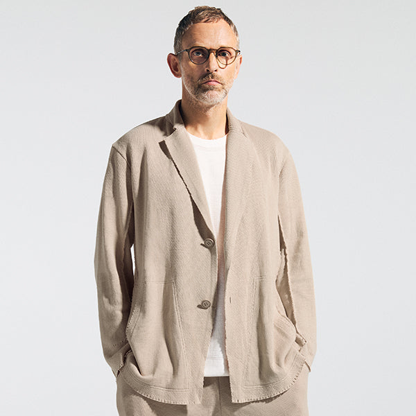 アイテムのご紹介「TYPE-A 003」 – isseymiyake.com