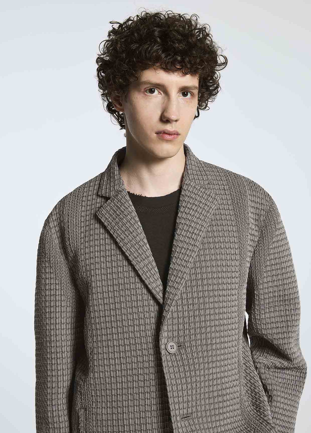 A-POC ABLE ISSEY MIYAKE LOOK 43 – isseymiyake.com