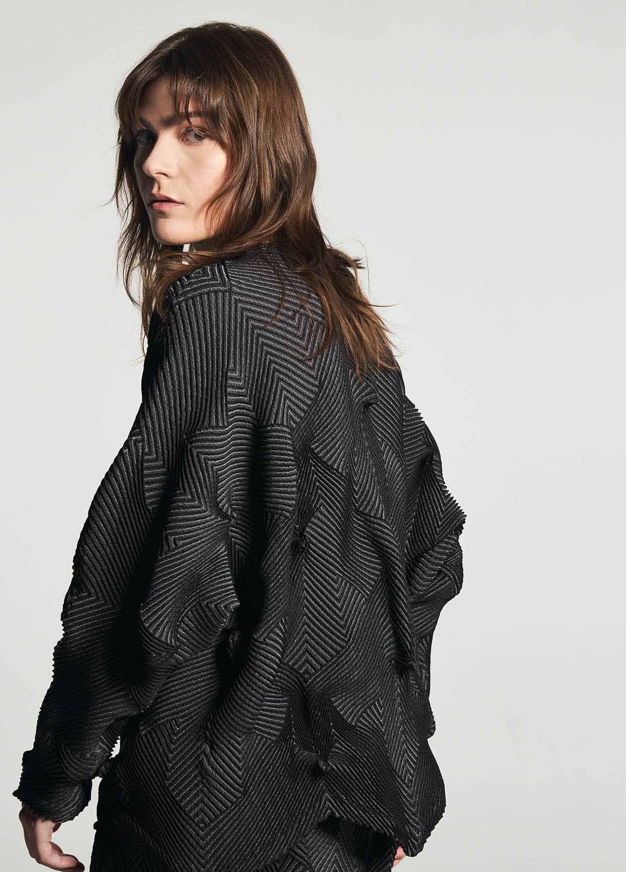 A-POC ABLE ISSEY MIYAKE LOOK 25 – isseymiyake.com