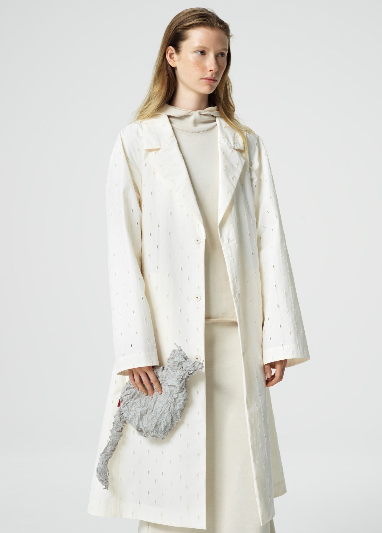 HaaT LOOK 21 – isseymiyake.com