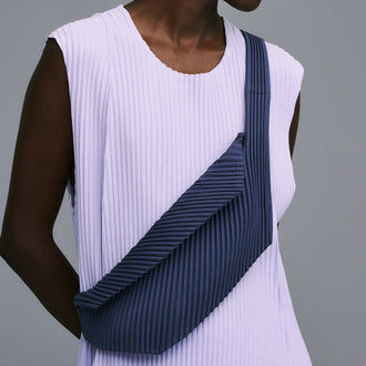 PLEATS CROSSBODY