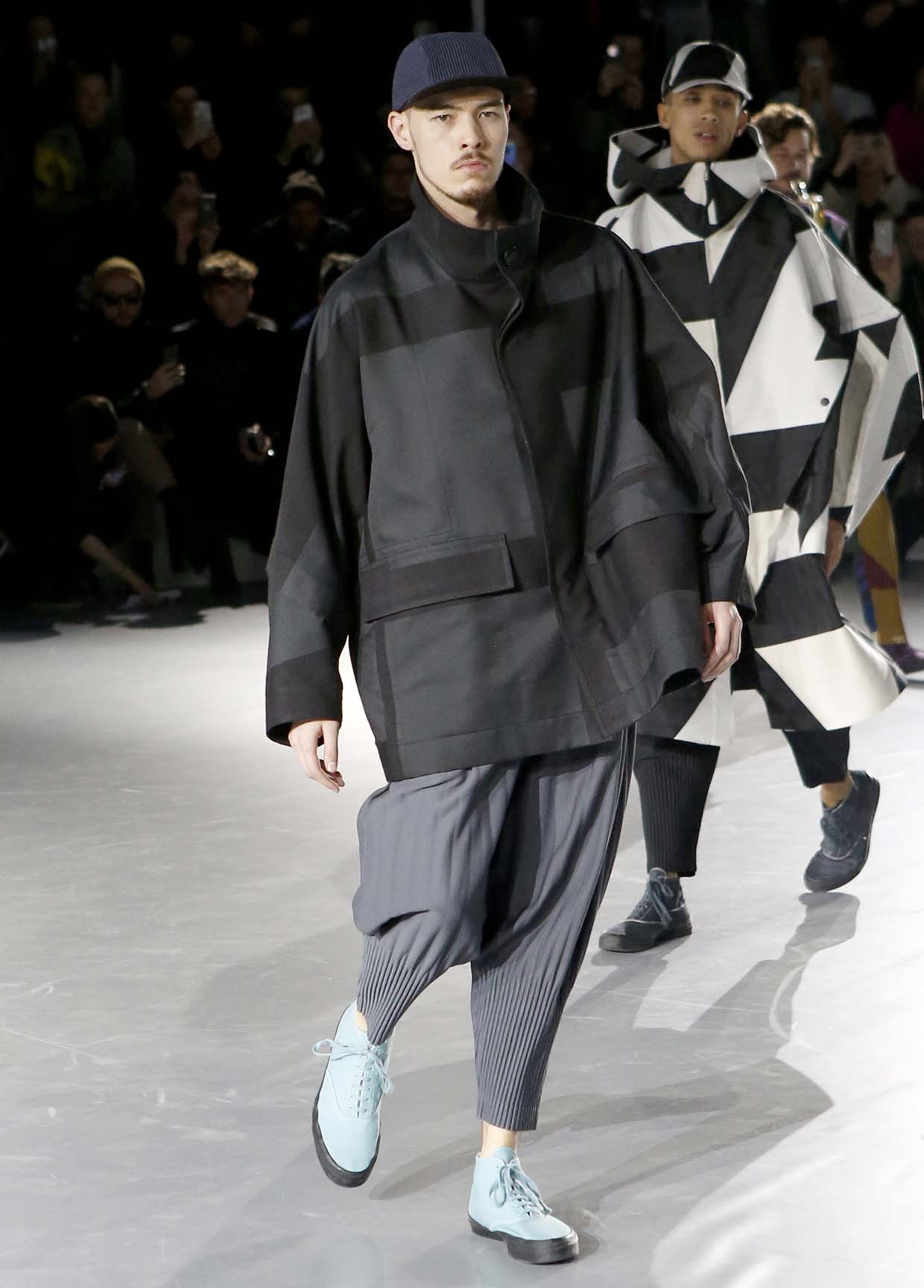 HOMME PLISSE ISSEY MIYAKE a poc 20 aw