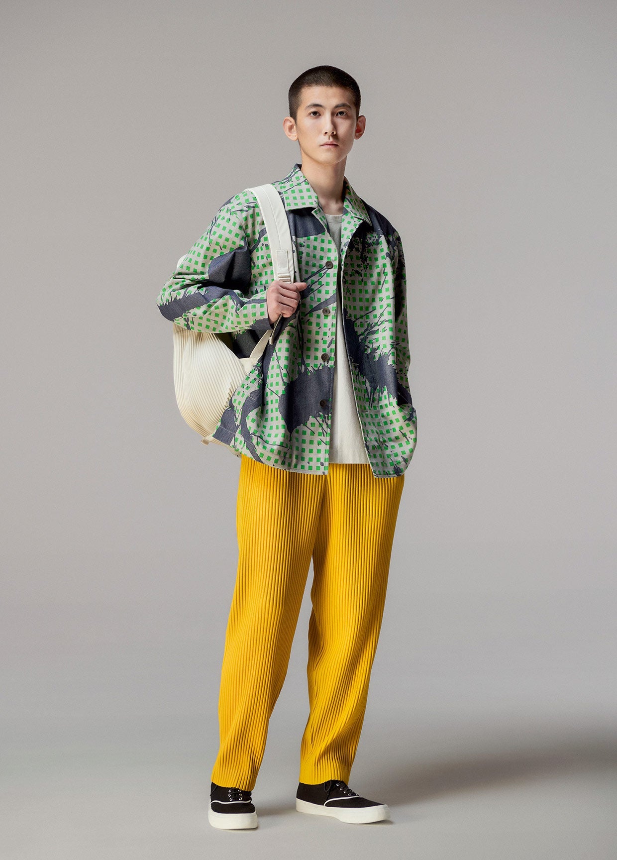 早い者勝ち‼️ HOMME PLISSÉ ISSEY MIYAKE クロップドパン HOMME