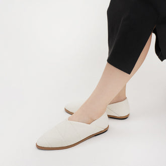 TATAMI KNIT SHOES