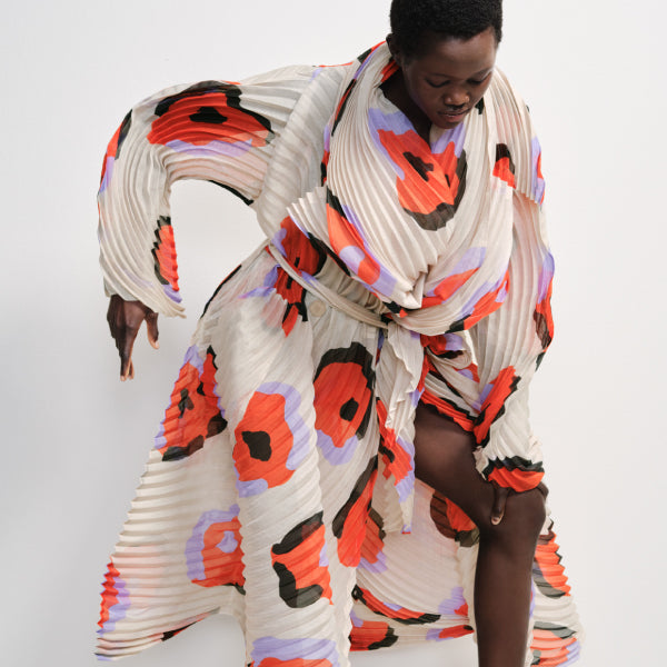 アイテムのご紹介「VERVE」 – isseymiyake.com
