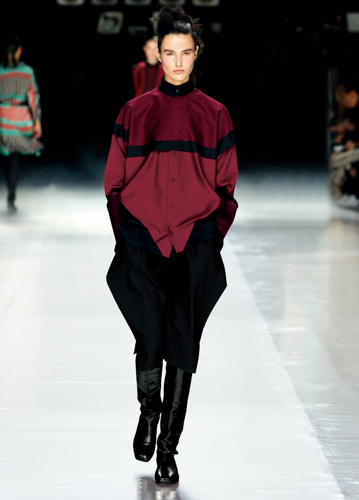 ISSEY MIYAKE AUTUMN WINTER 2016 コレクション16 – isseymiyake.com