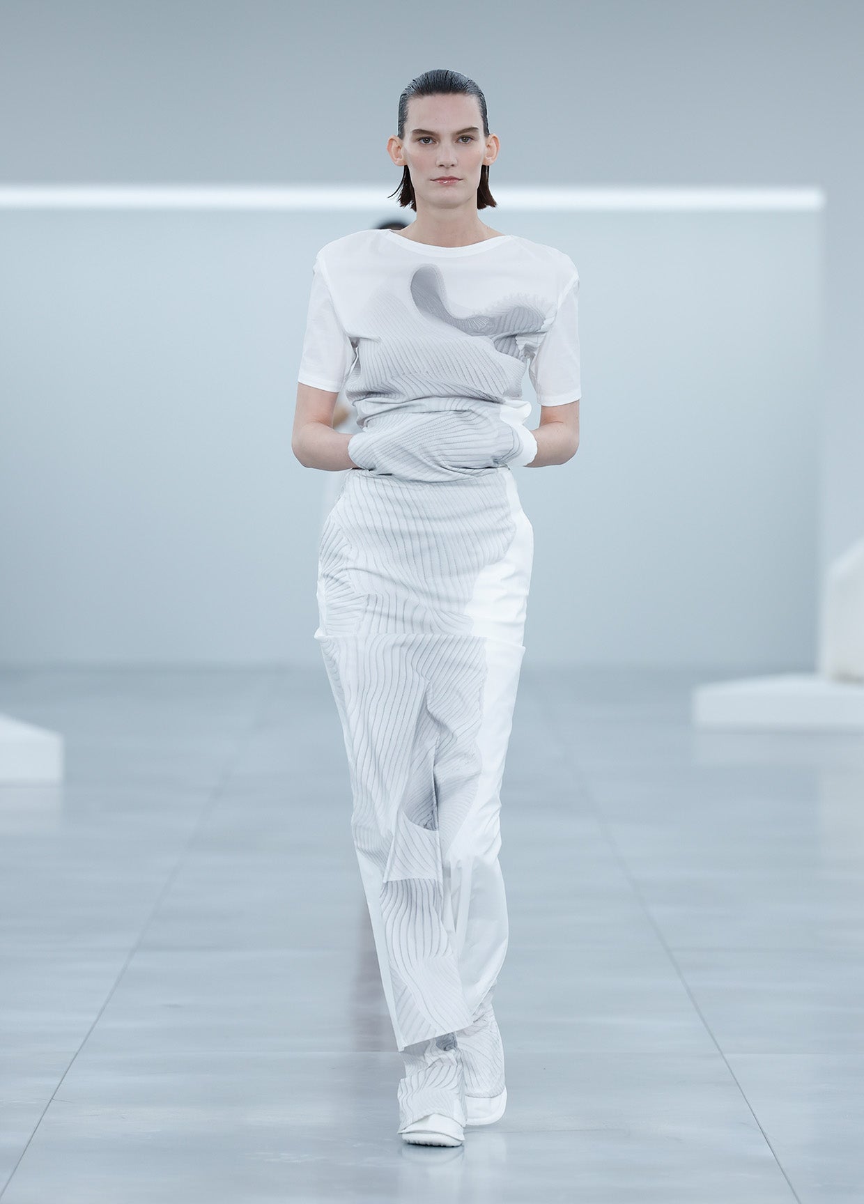 Issey Miyake ME コレクション ホワイト　トップス Issey Miyake ME コレクション ホワイト トップス me ISSEY