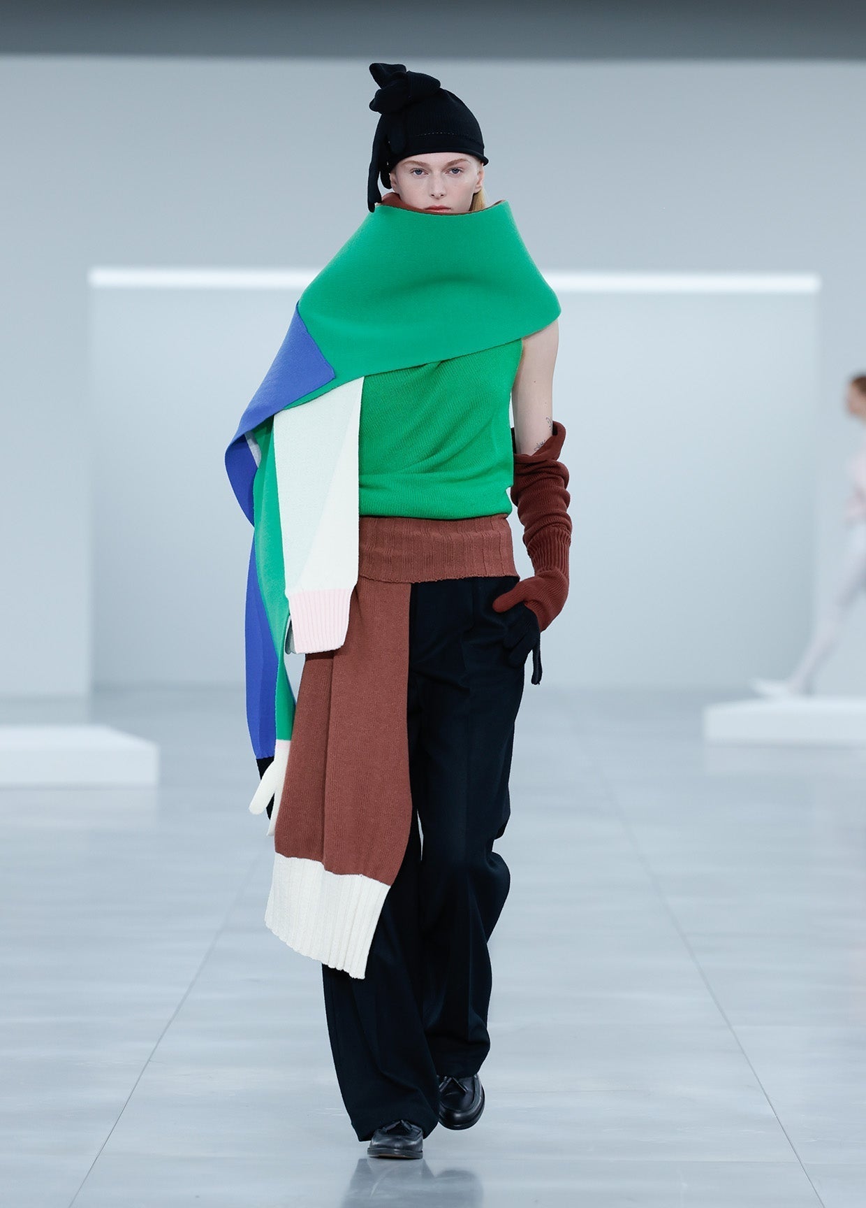 ISSEY MIYAKE AUTUMN WINTER 2025/26 コレクション 27 – isseymiyake.com
