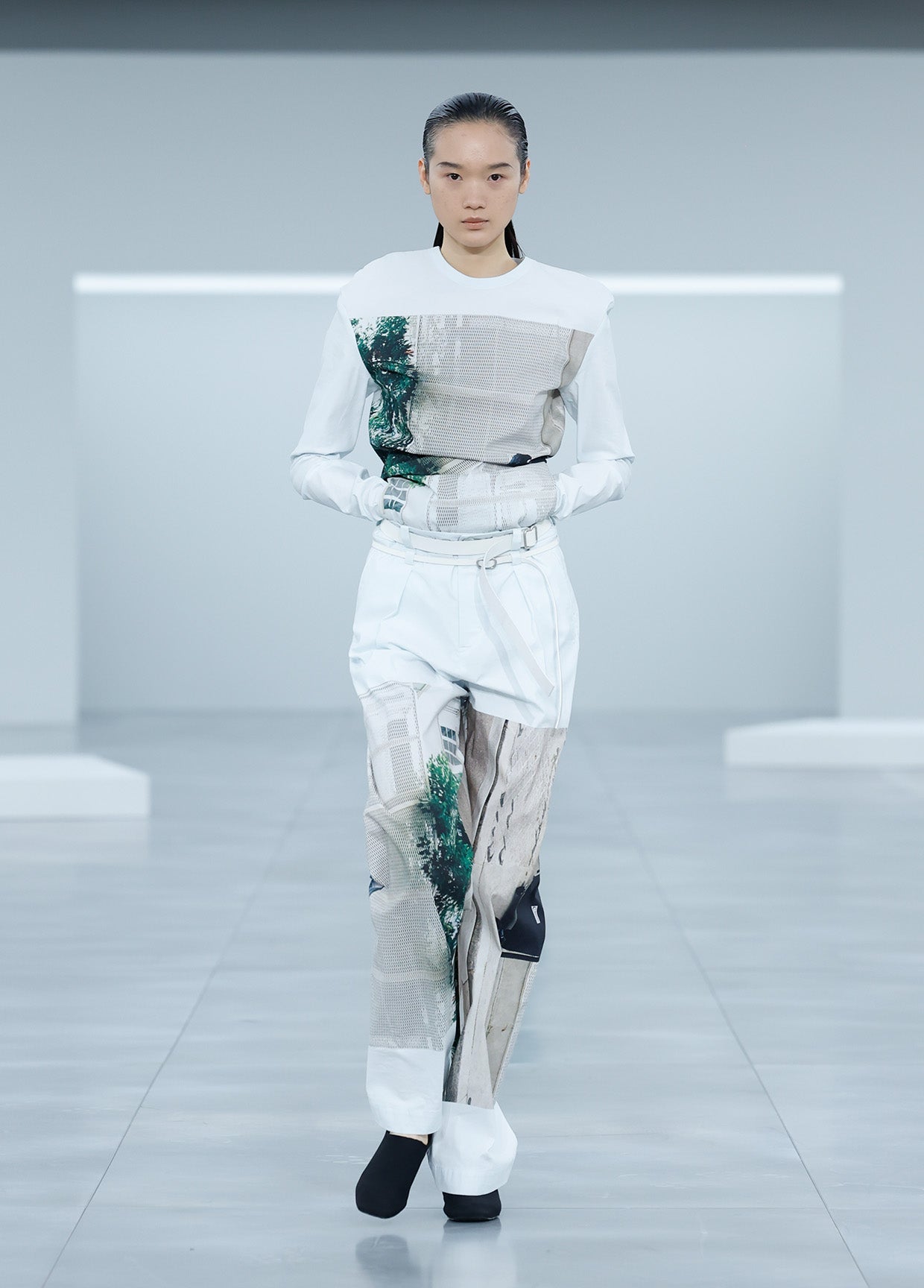 ISSEY MIYAKE AUTUMN WINTER 2025/26 コレクション 41 – isseymiyake.com