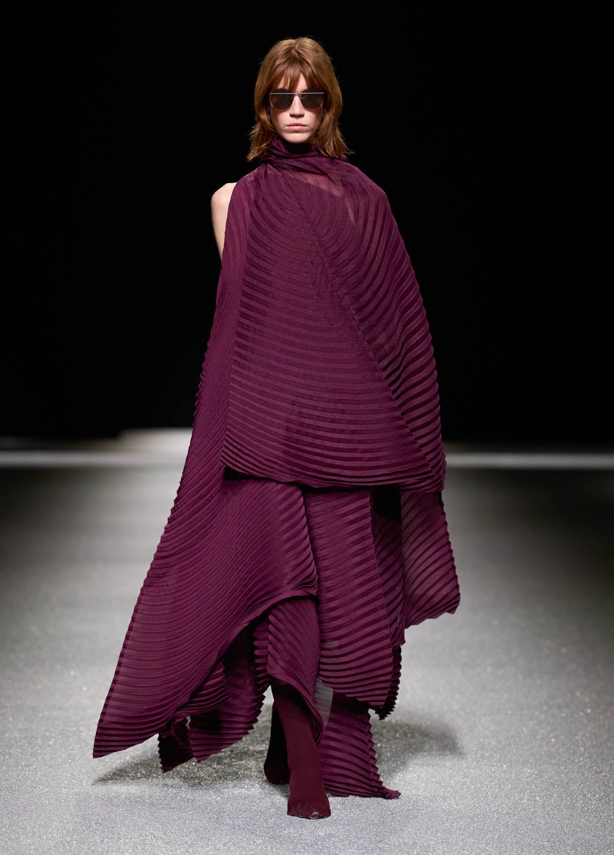 ISSEY MIYAKE AUTUMN WINTER 2026/27 コレクション 41 – isseymiyake.com