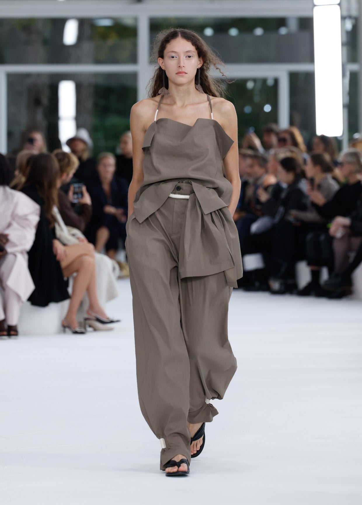 ISSEY MIYAKE SPORTS レザーベルト　ベージュ 楽天市場】イッセイミヤケ（レディースベルト｜ベルト