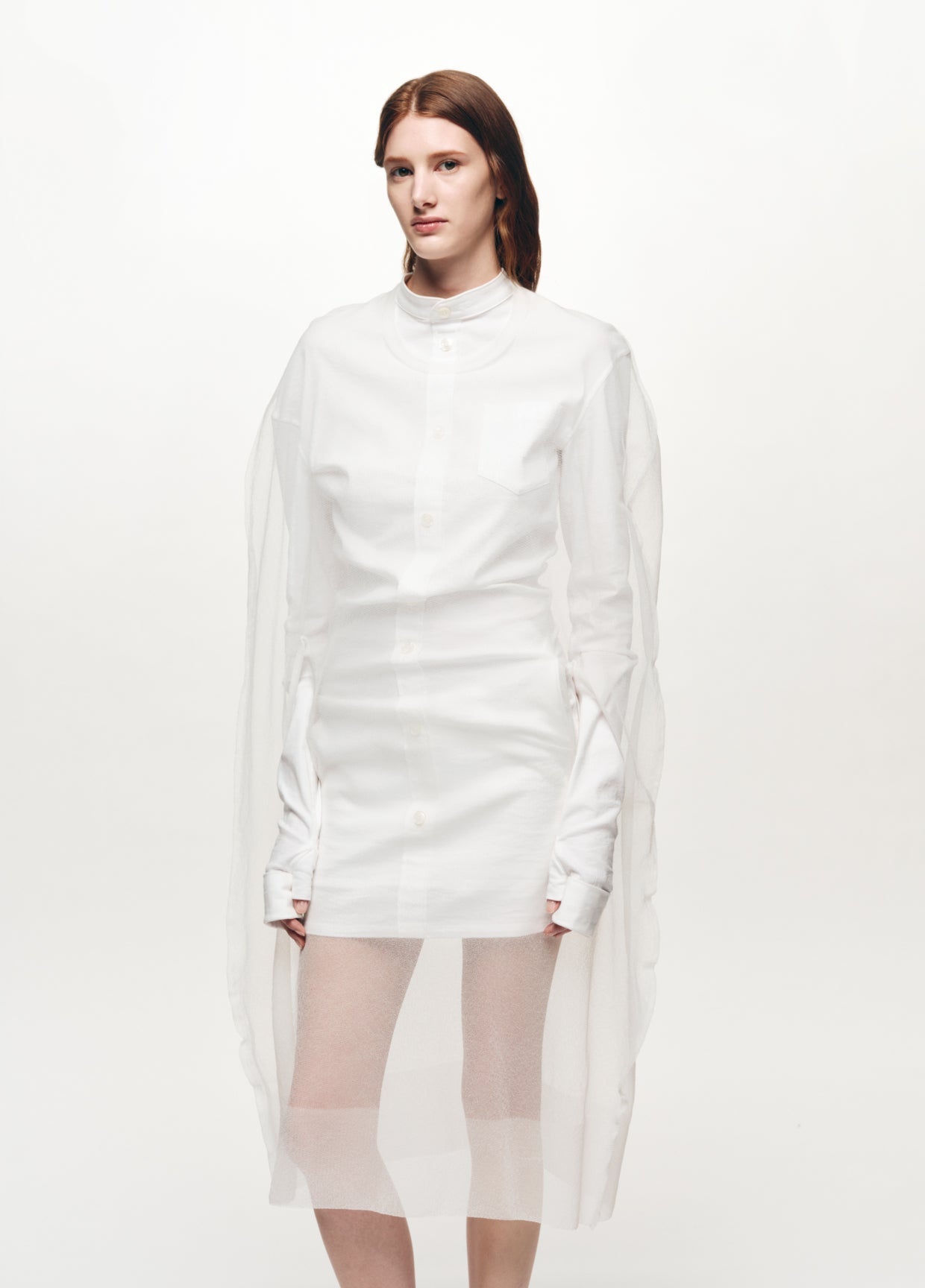 ISSEY MIYAKE LOOK 02 – isseymiyake.com