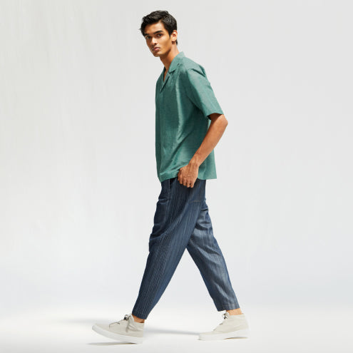 アイテムのご紹介「PLEATS DENIM」 – isseymiyake.com