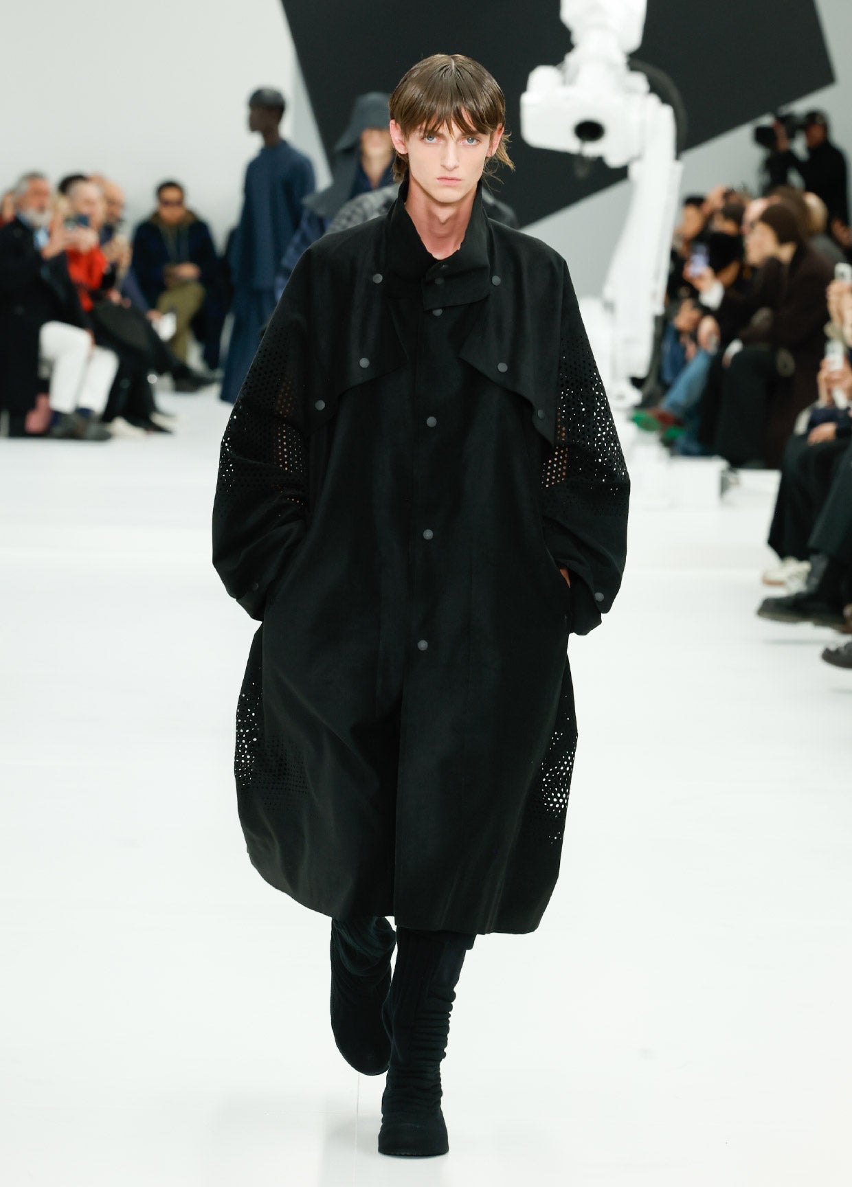 IM MEN AUTUMN WINTER 2025/26 コレクション 30 – isseymiyake.com