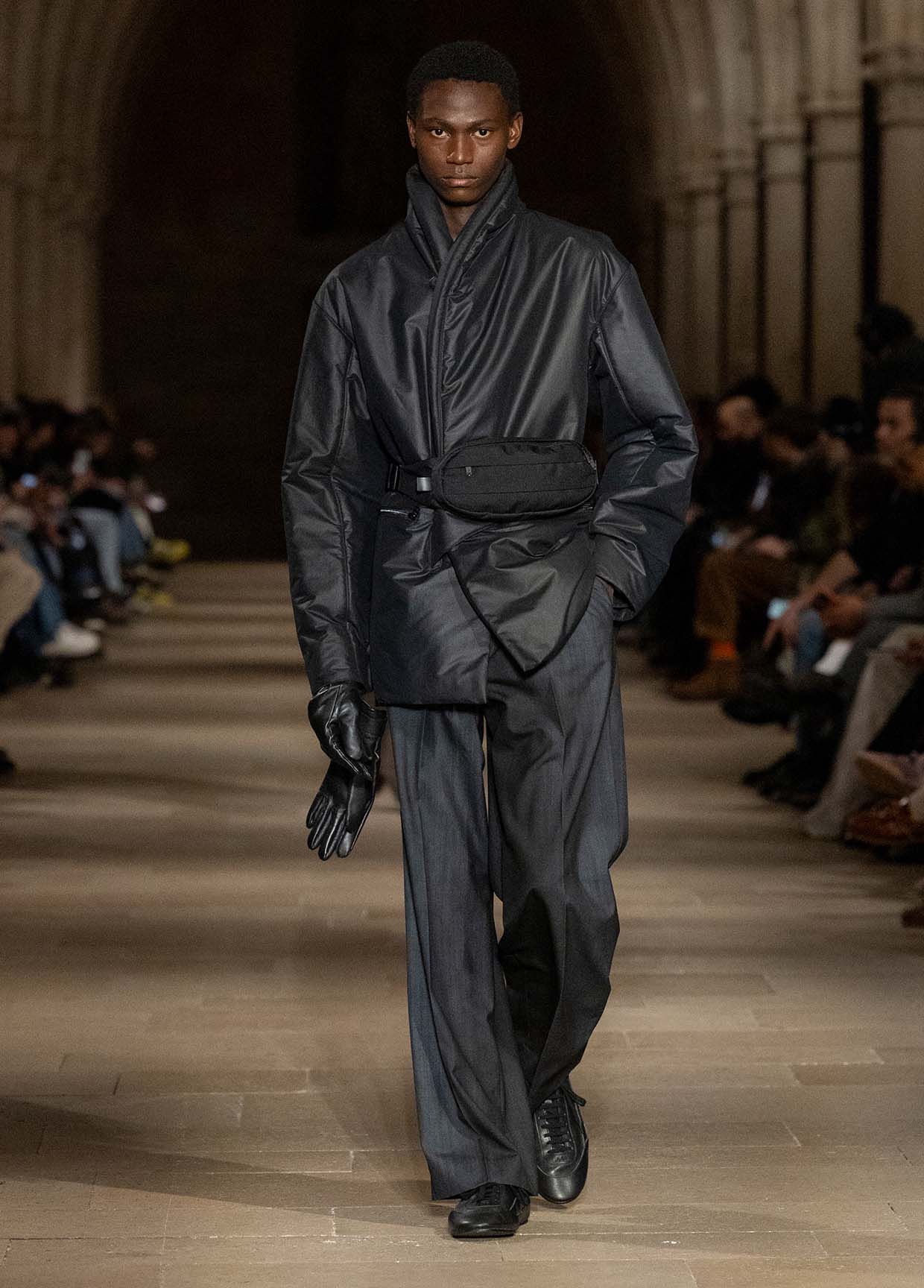 IM MEN AUTUMN WINTER 2026/27 コレクション 22 – isseymiyake.com
