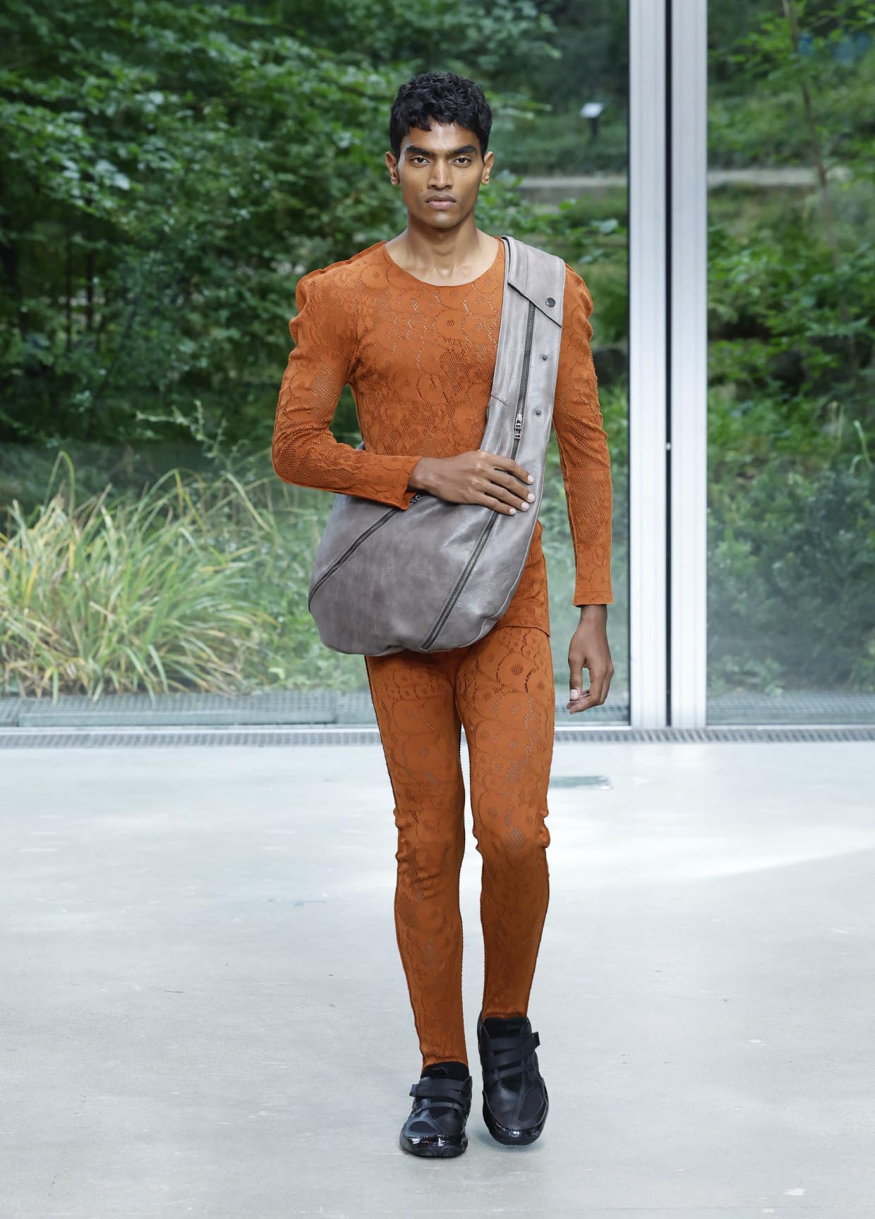 im product issey miyake レザーリネン archive希少