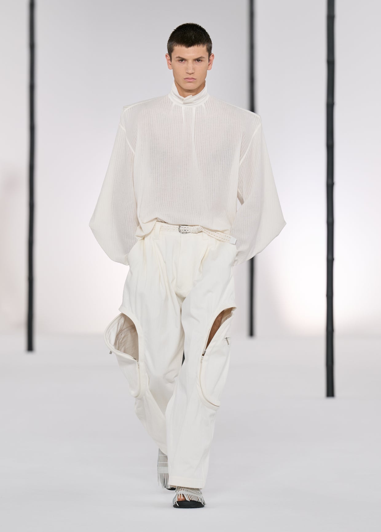IM MEN SPRING SUMMER 2027 コレクション 09 – isseymiyake.com