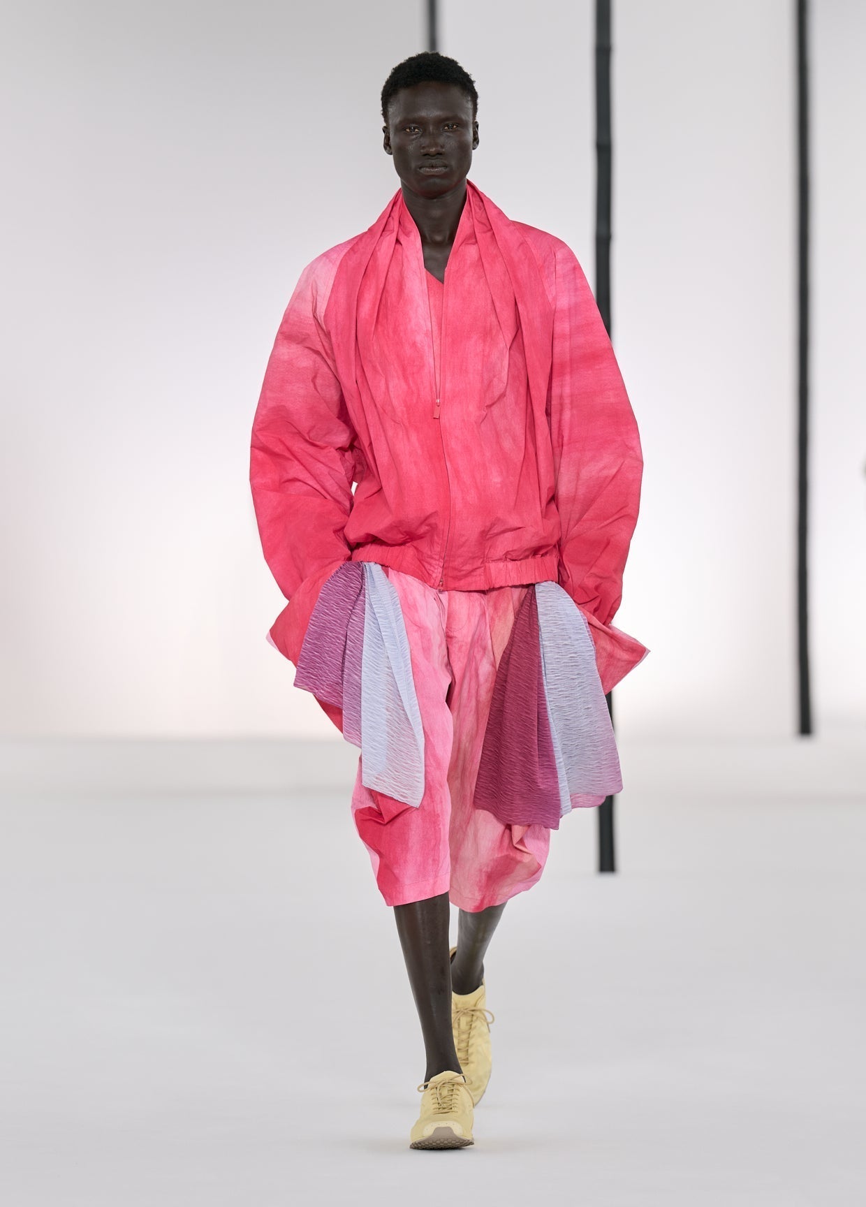 IM MEN SPRING SUMMER 2027 コレクション 39 – isseymiyake.com