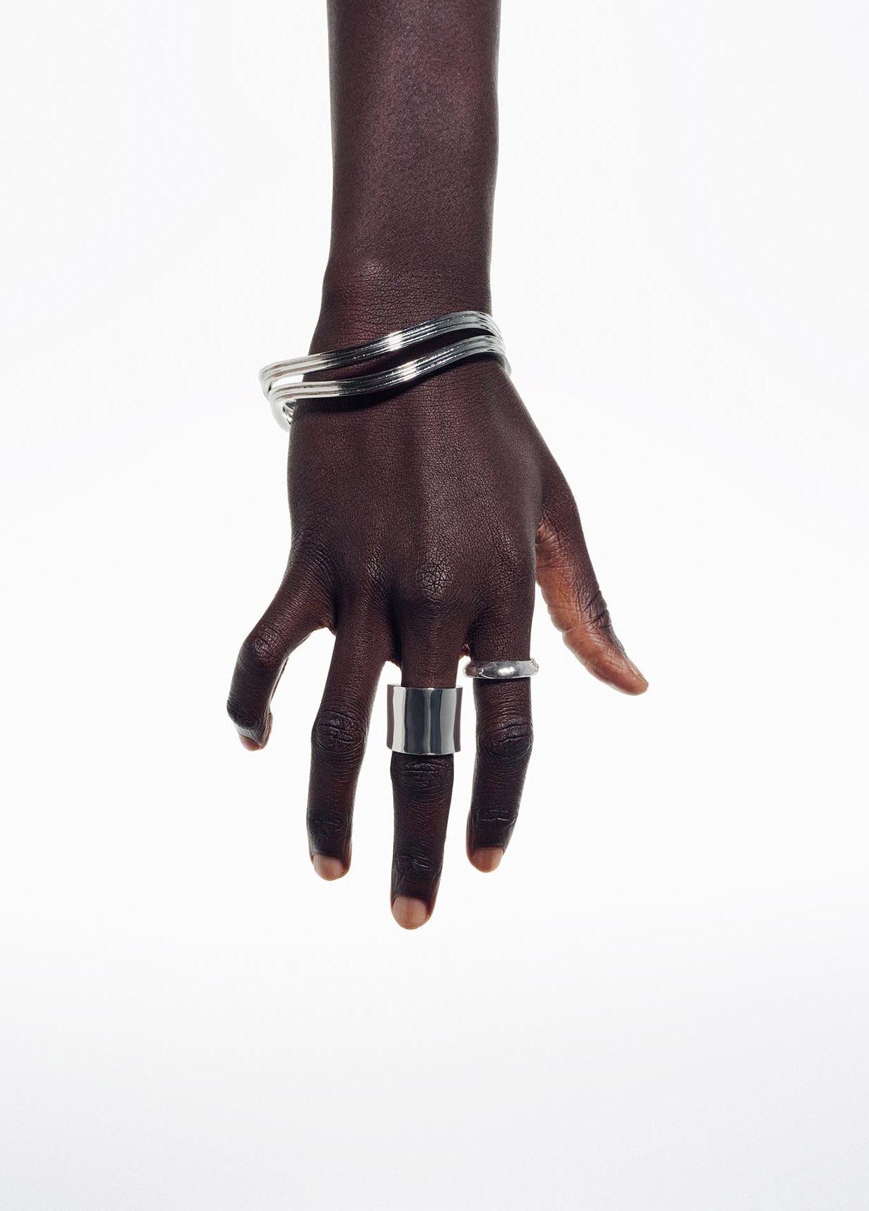 IM MEN LOOK 01 – isseymiyake.com