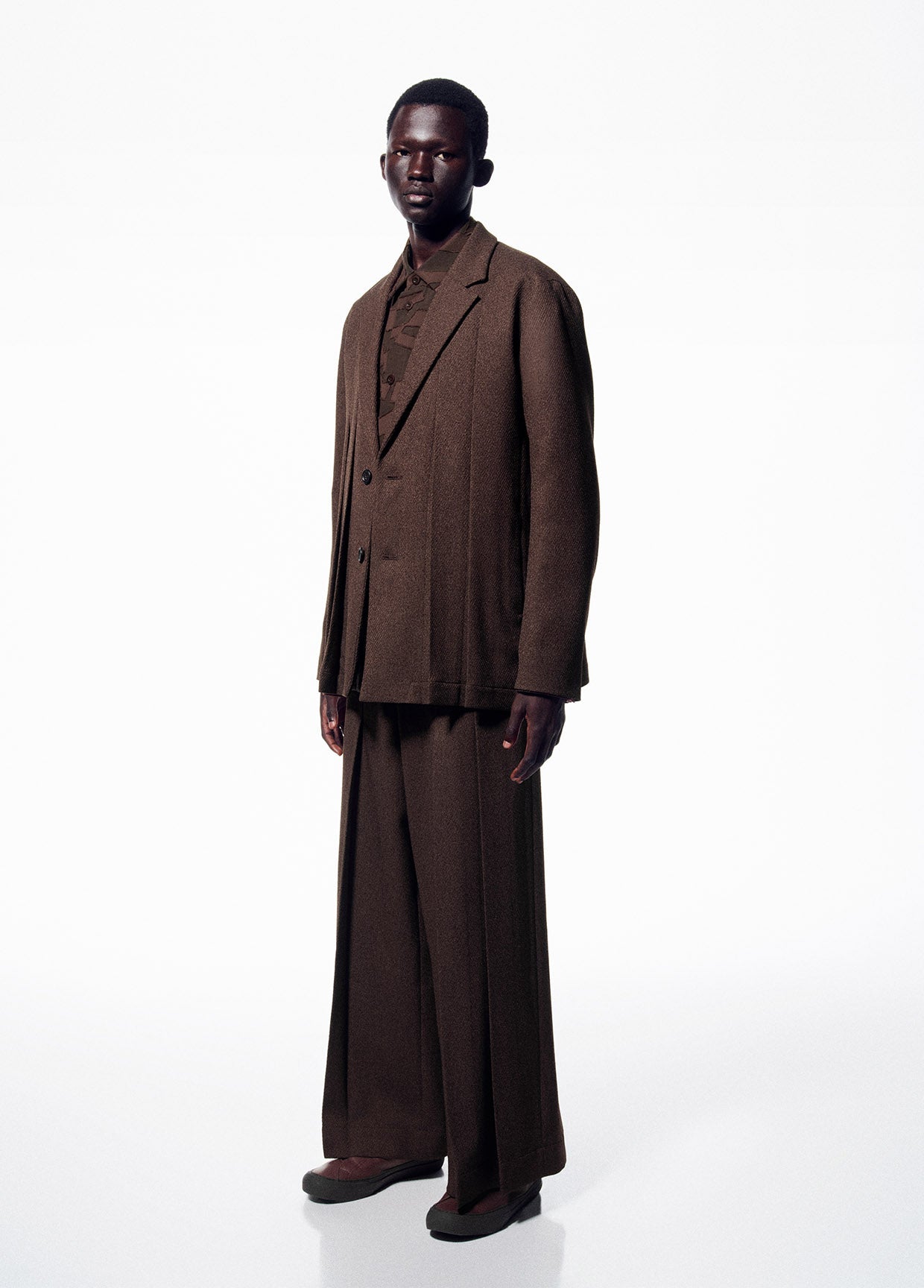 IM MEN LOOK 36 – isseymiyake.com