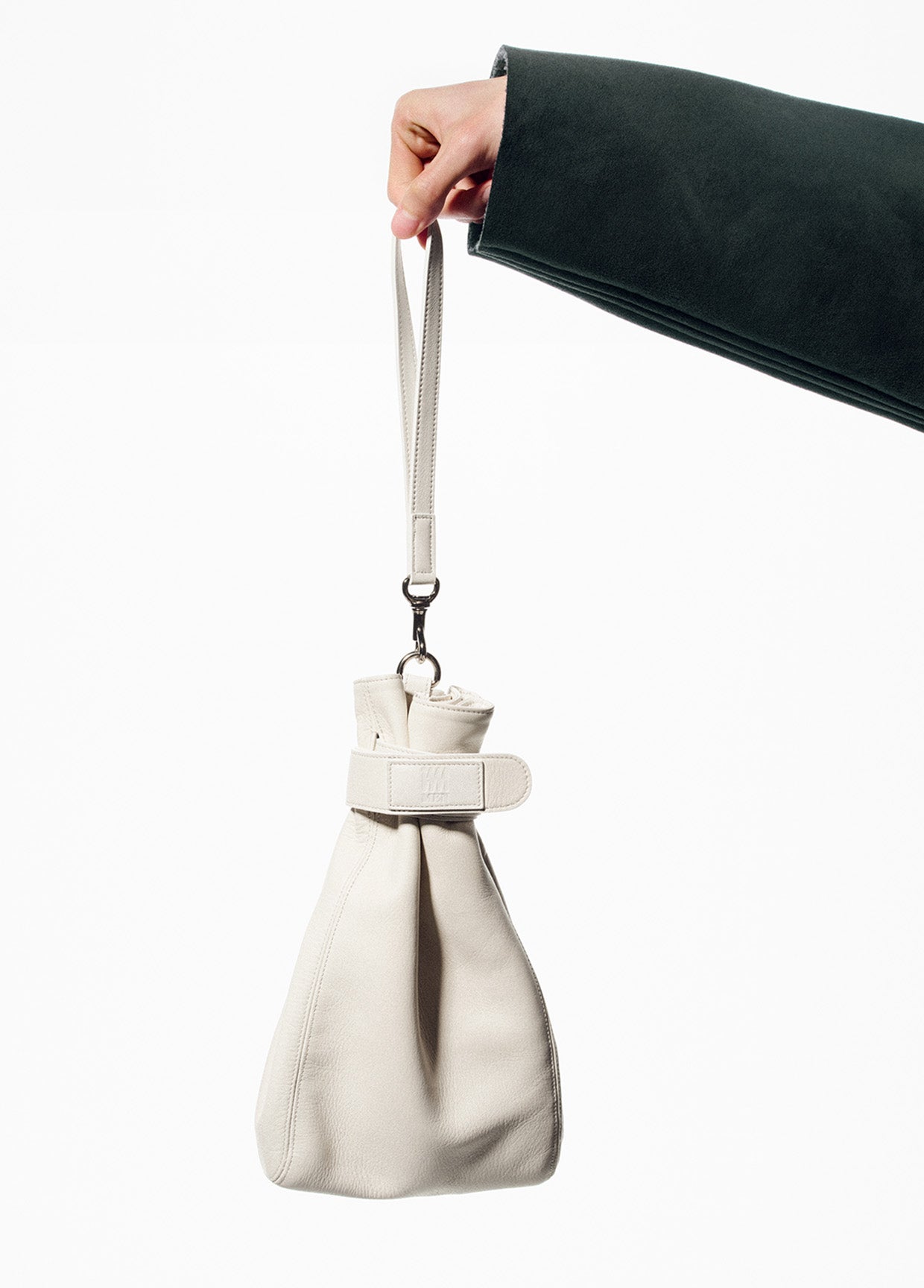 IM MEN LOOK 24 – isseymiyake.com