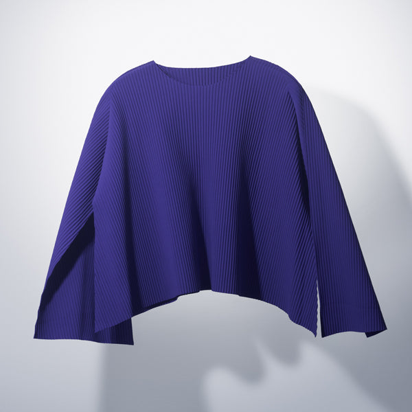 アイテムのご紹介「FLARE PLEATS」 – isseymiyake.com