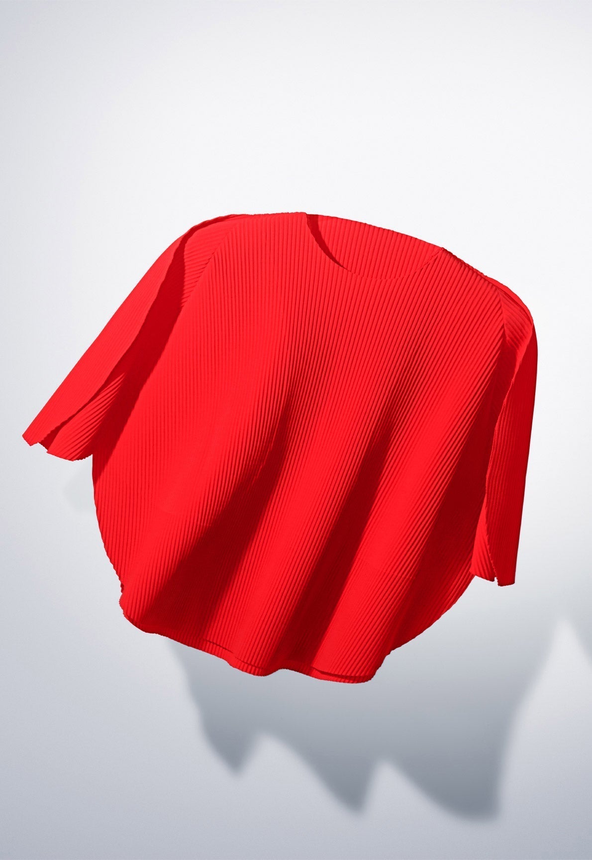 me ISSEY MIYAKE カタログ SS25 22 – isseymiyake.com