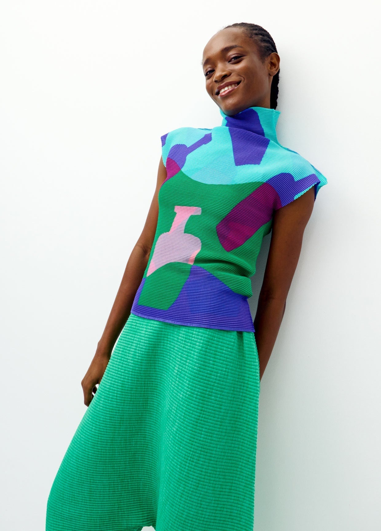 me ISSEY MIYAKE LOOK 03 – isseymiyake.com