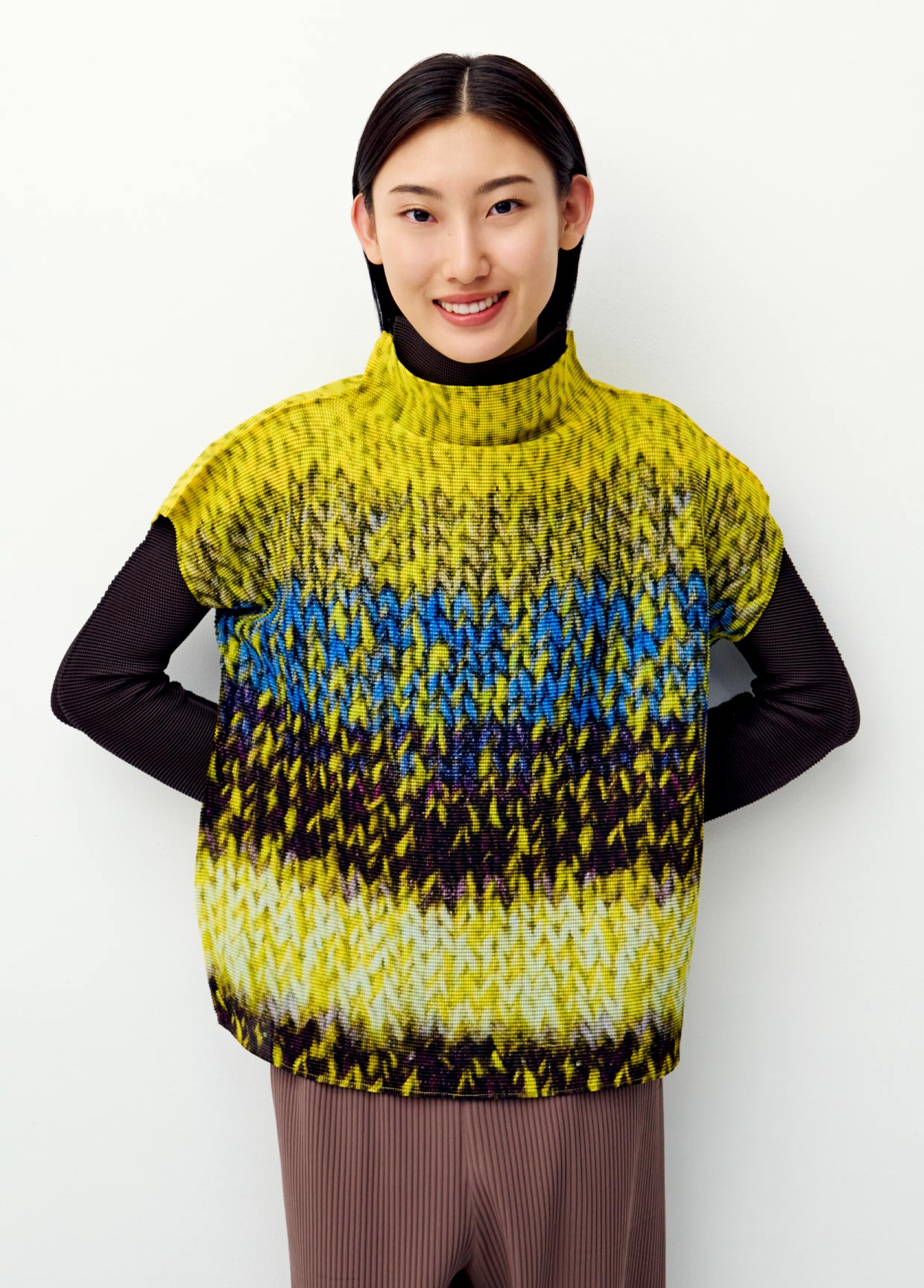 みにょんイッセイミヤケme チュニック me ISSEY MIYAKE LOOK 38 – isseymiyake.com