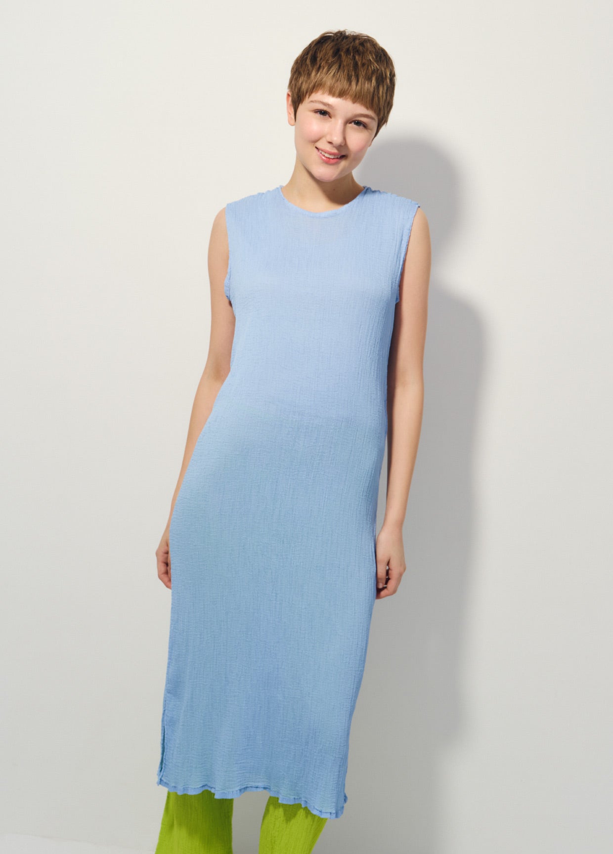 I S issey miyake 水色　貝殻柄　キャミワンピース　Mサイズ me ISSEY MIYAKE LOOK 08 – isseymiyake.com