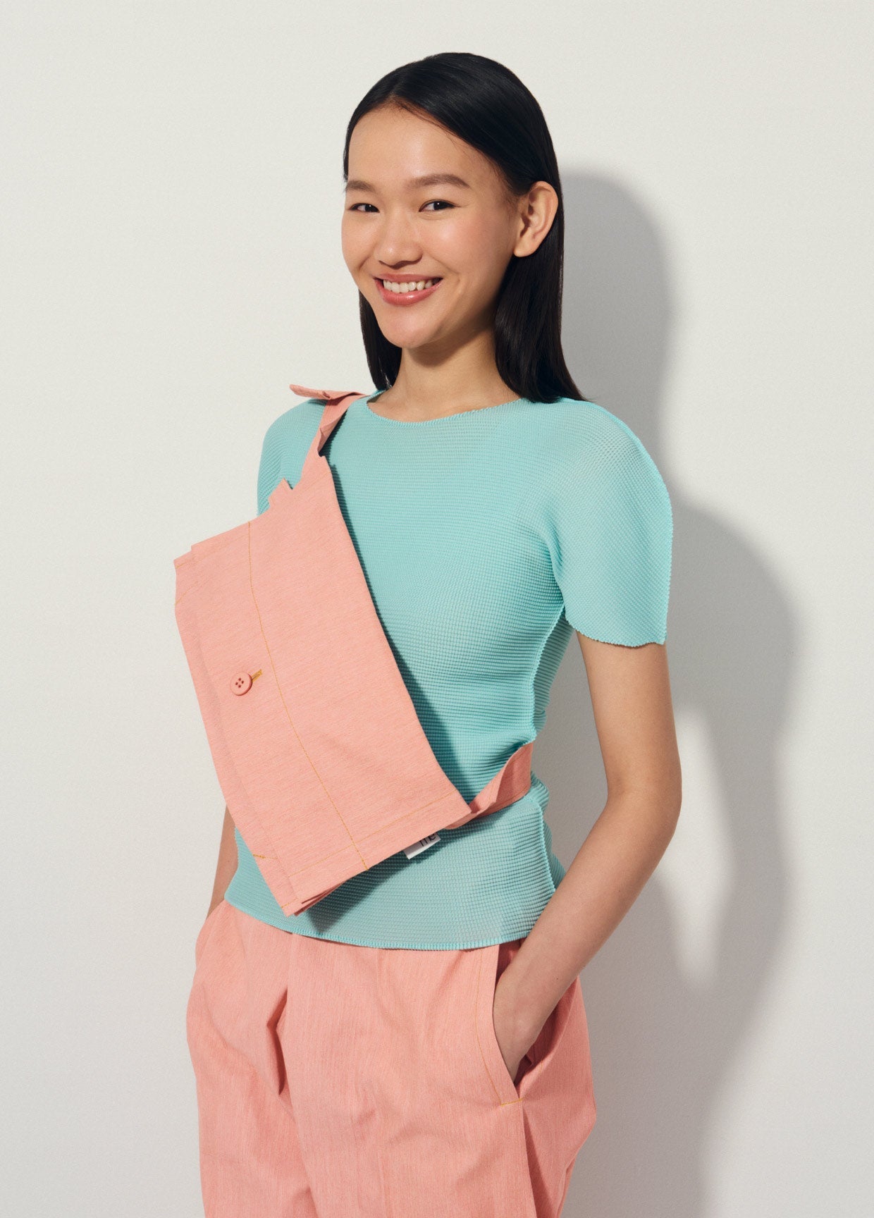me ISSEY MIYAKE LOOK 09 – isseymiyake.com