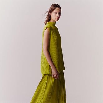 MELLOW PLEATS