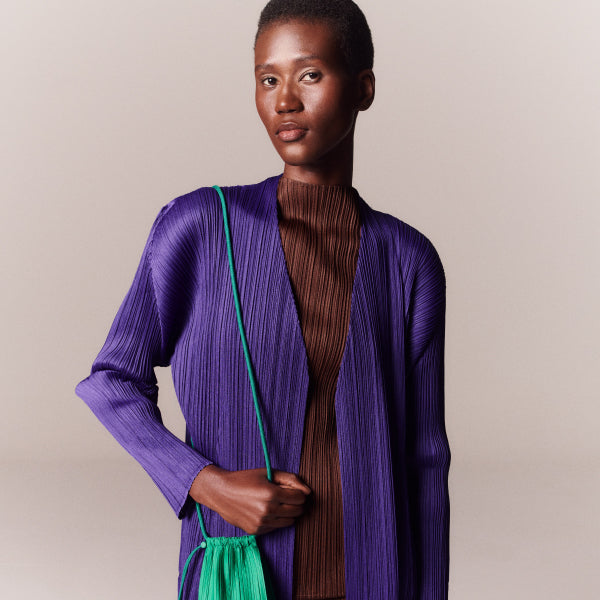 新品　緑色♥紫色フラワープリーツワンピース♡プリーツプリーズでは✖️ アイテムのご紹介「MONTHLY COLORS : NOVEMBER」 – isseymiyake.com