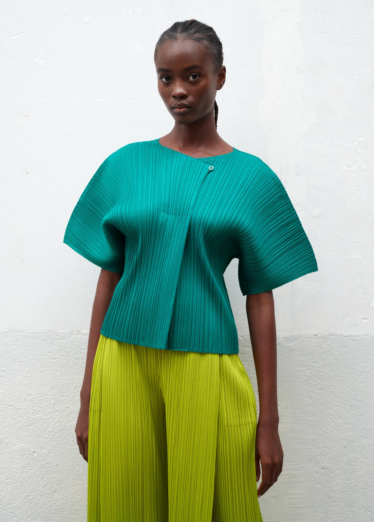 PLEATS PLEASE ISSEY MIYAKE LOOK 45 – isseymiyake.com