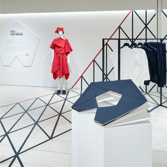 132 5. ISSEY MIYAKE