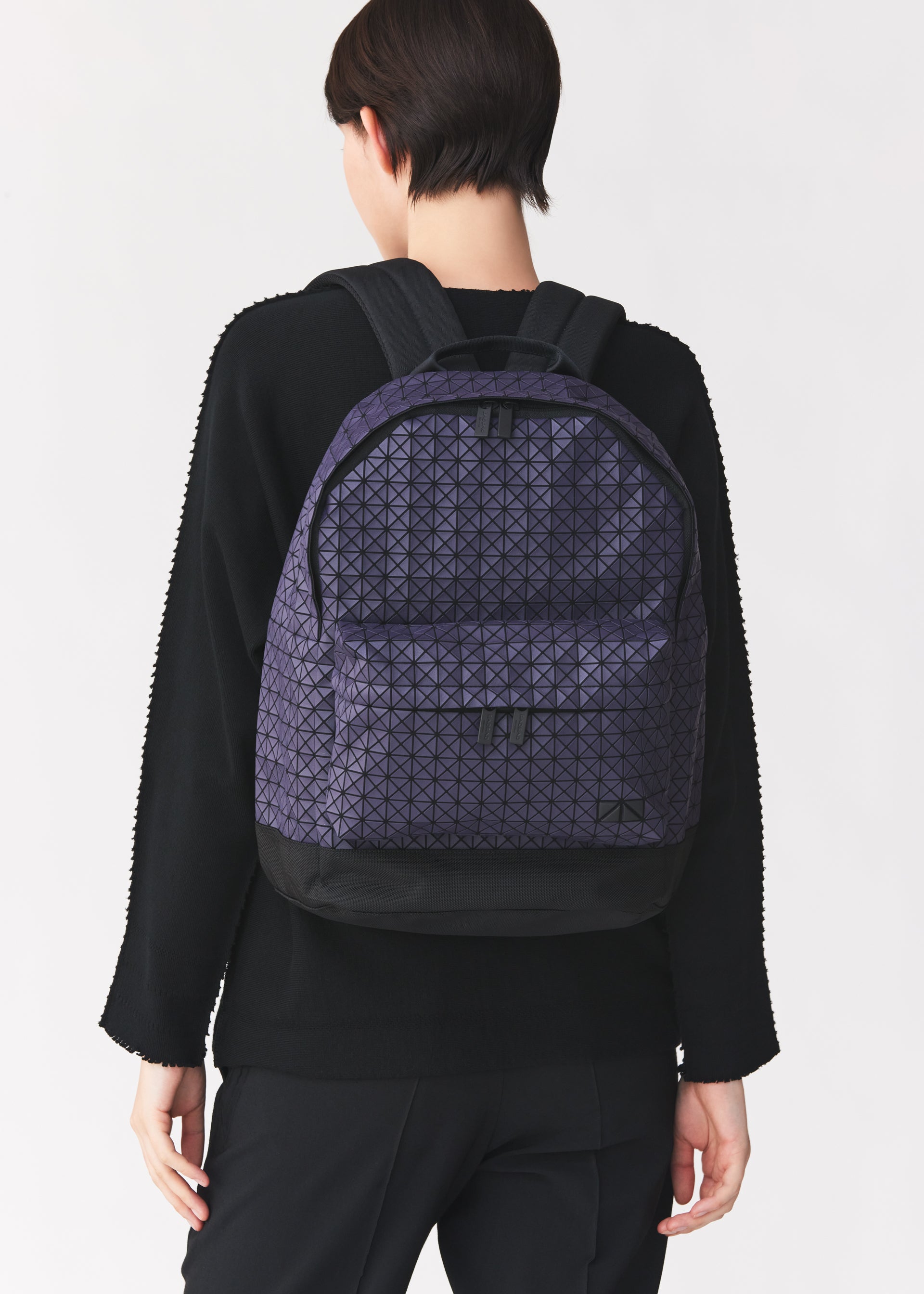 DAYPACK、バッグ&財布_バックパック、着用画像2