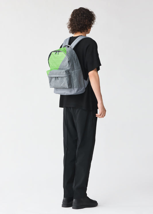 DAYPACK、バッグ&財布_バックパック、着用画像1