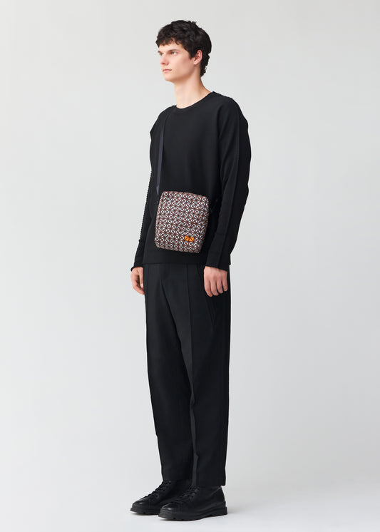 VOYAGER ROUGH、バッグ&財布_ショルダーバッグ、着用画像1