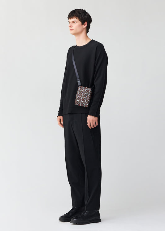 BEETLE ROUGH、バッグ&財布_ショルダーバッグ、着用画像1