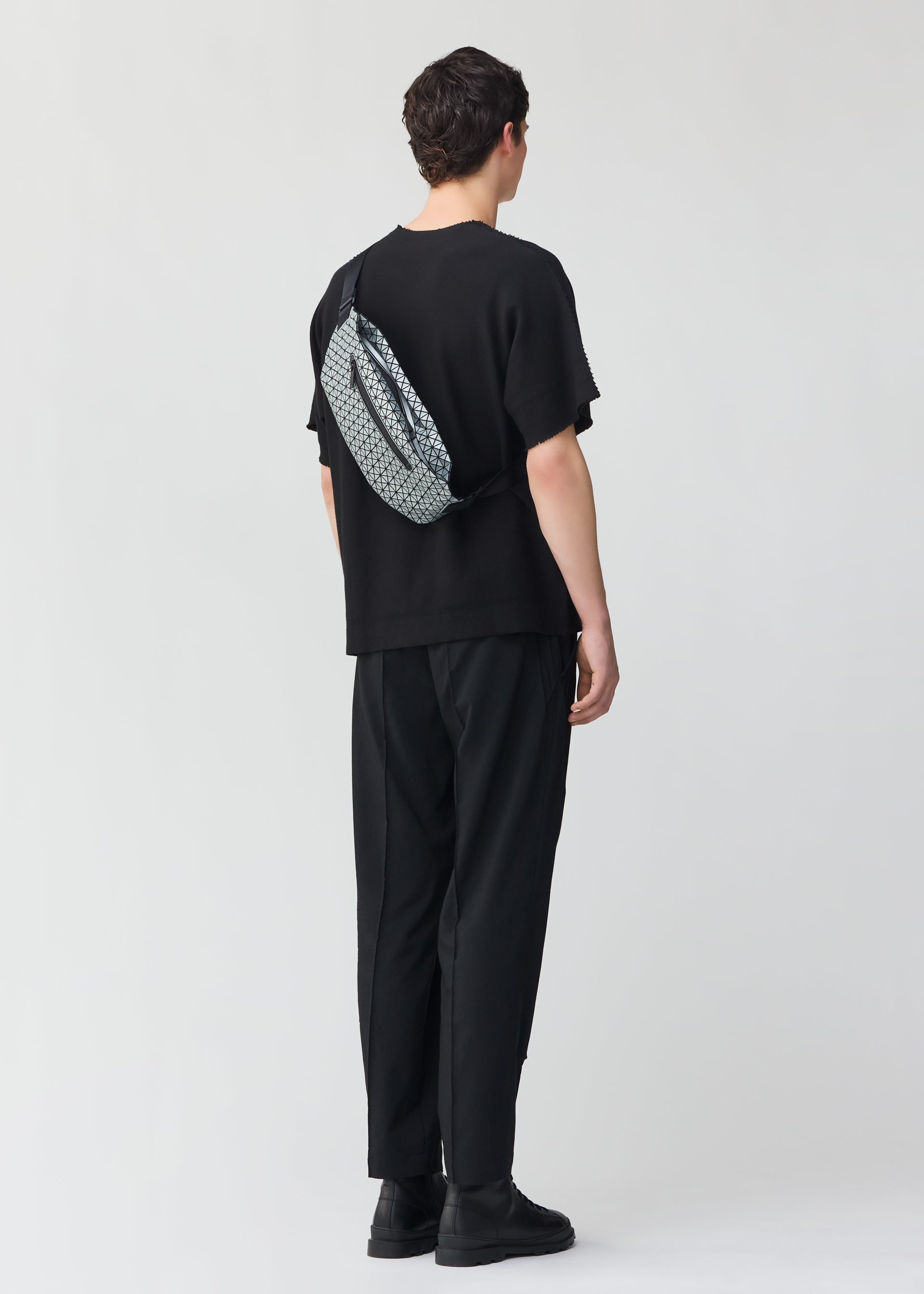 BATON REFLECTOR、バッグ&財布_ショルダーバッグ、着用画像1