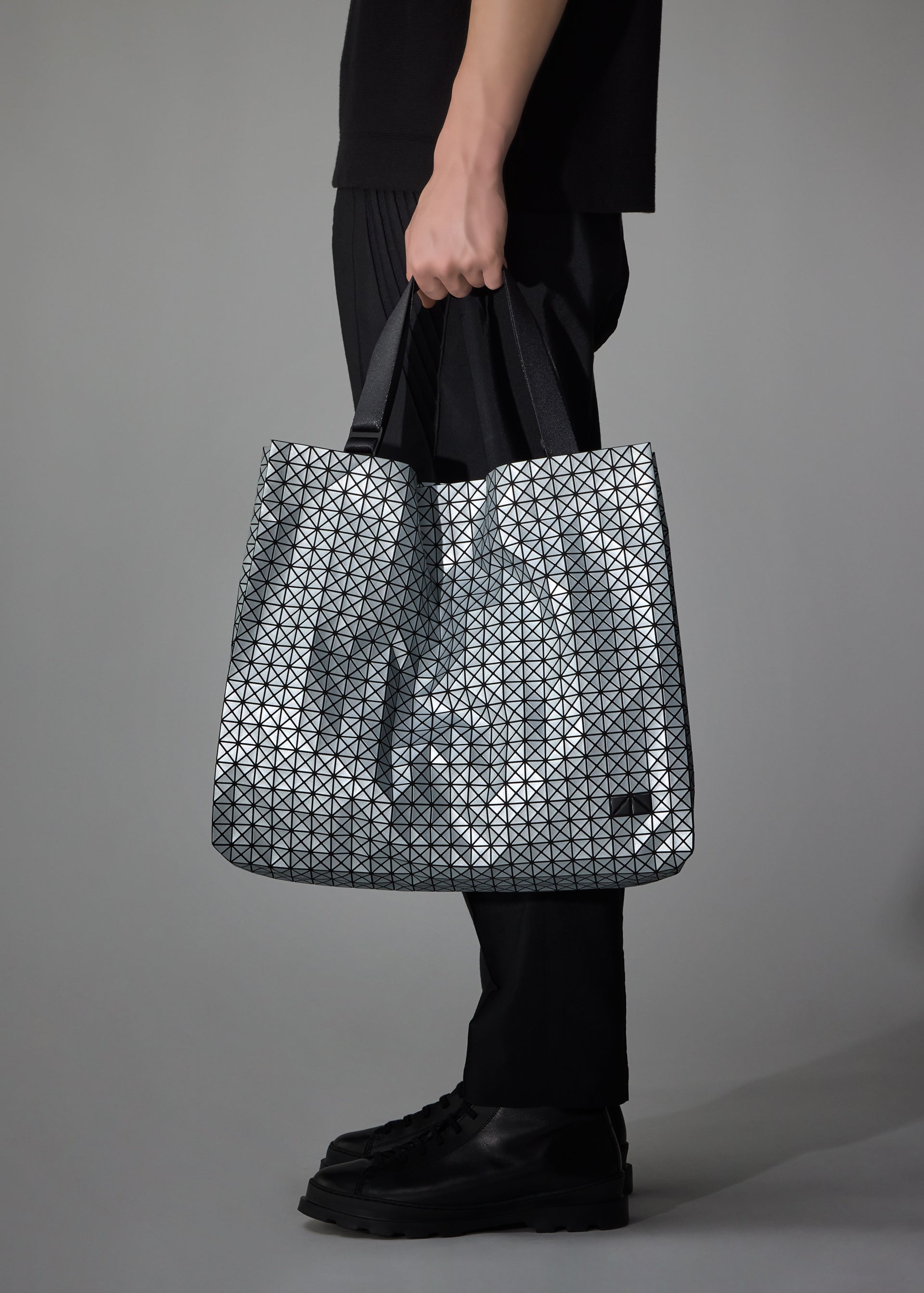 CART REFLECTOR、バッグ&財布_トートバッグ、着用画像3