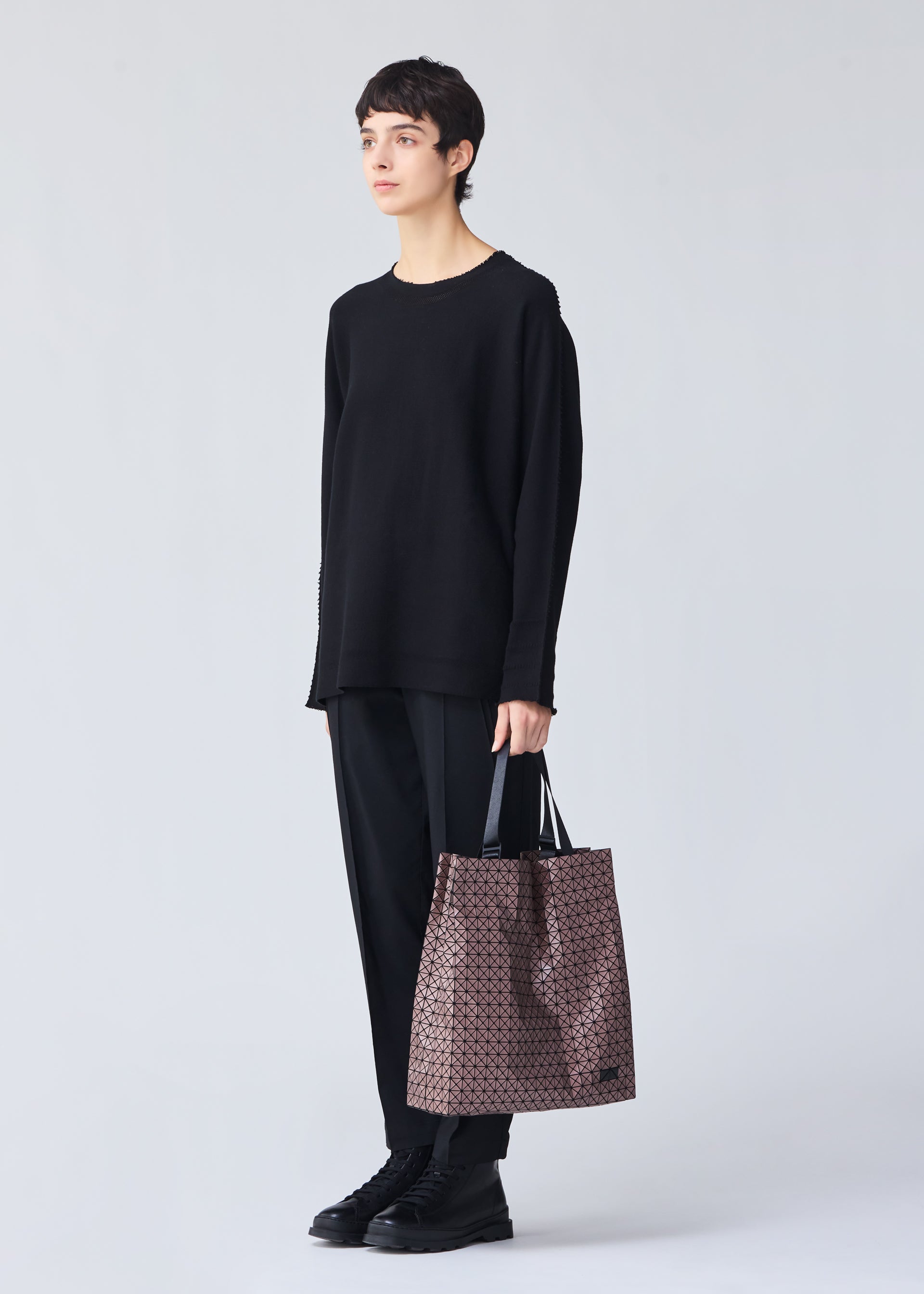 CART S METALLIC、バッグ&財布_トートバッグ、着用画像2