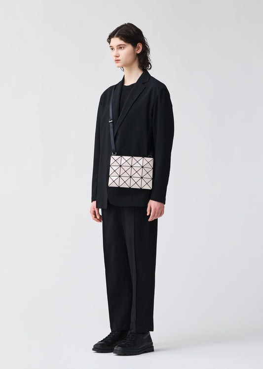 LUCENT、バッグ&財布_ショルダーバッグ、着用画像1