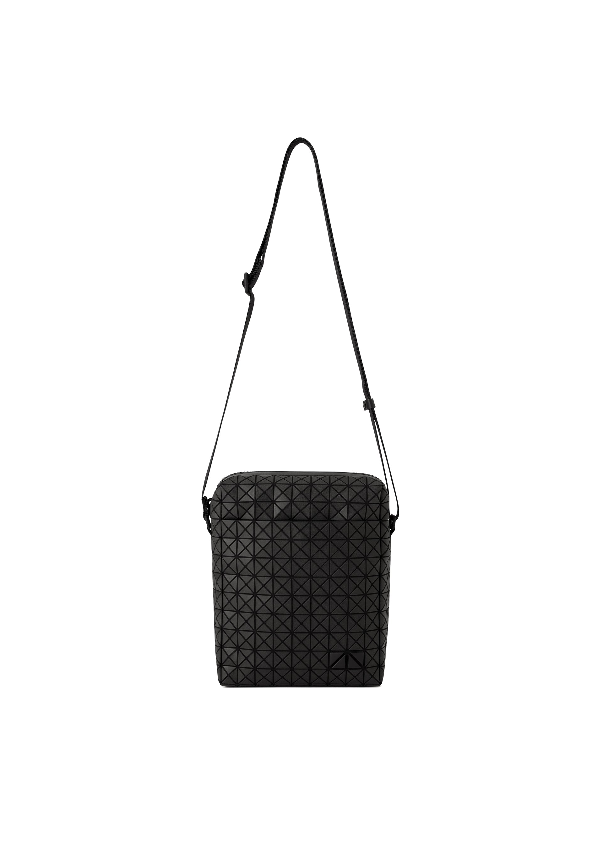 VOYAGER – isseymiyake.com