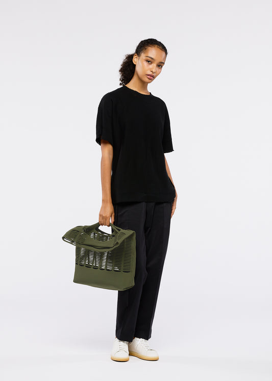 MOKKO TOWN SHOULDER、バッグ&財布_トートバッグ、着用画像1