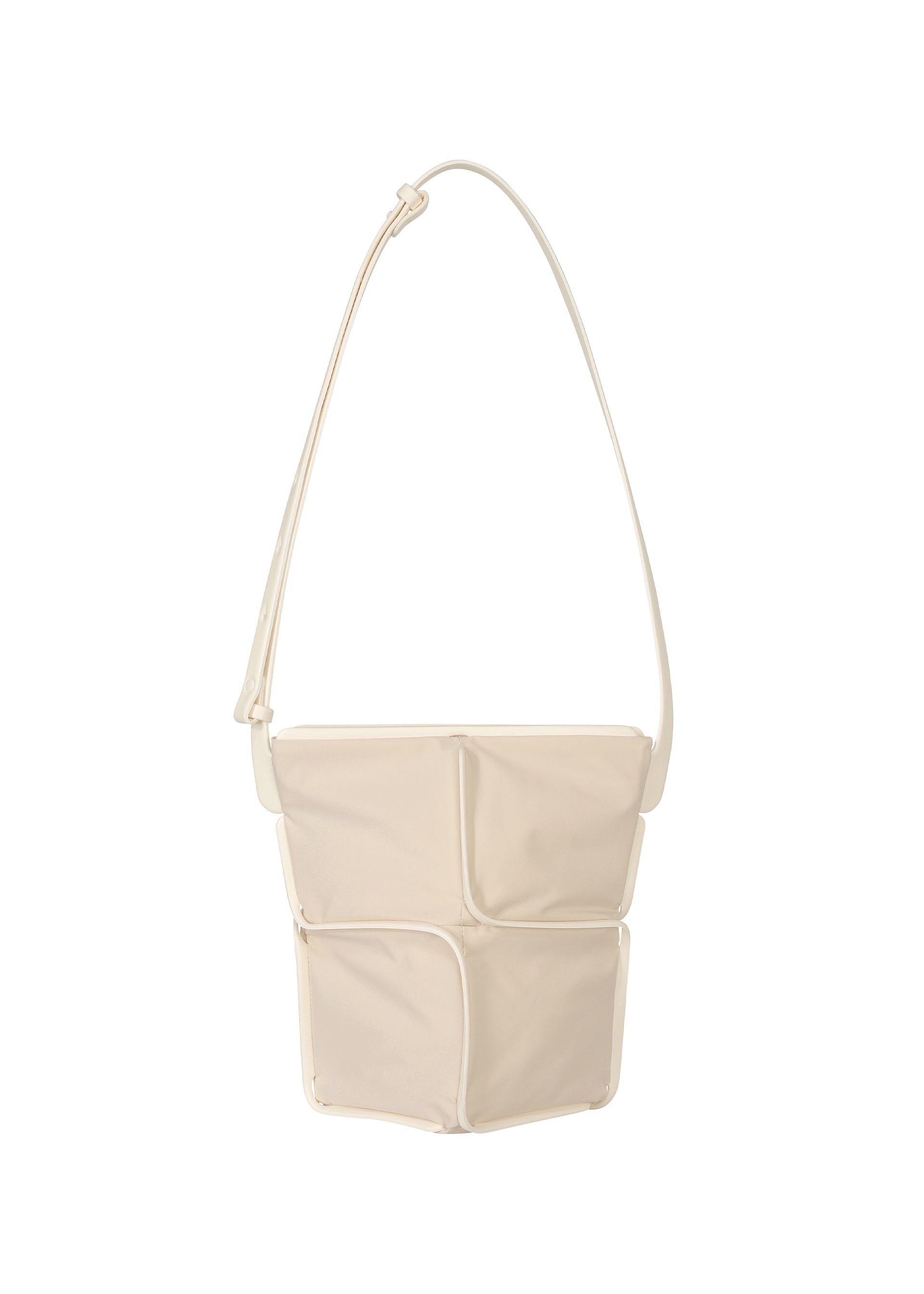 FRAME – isseymiyake.com