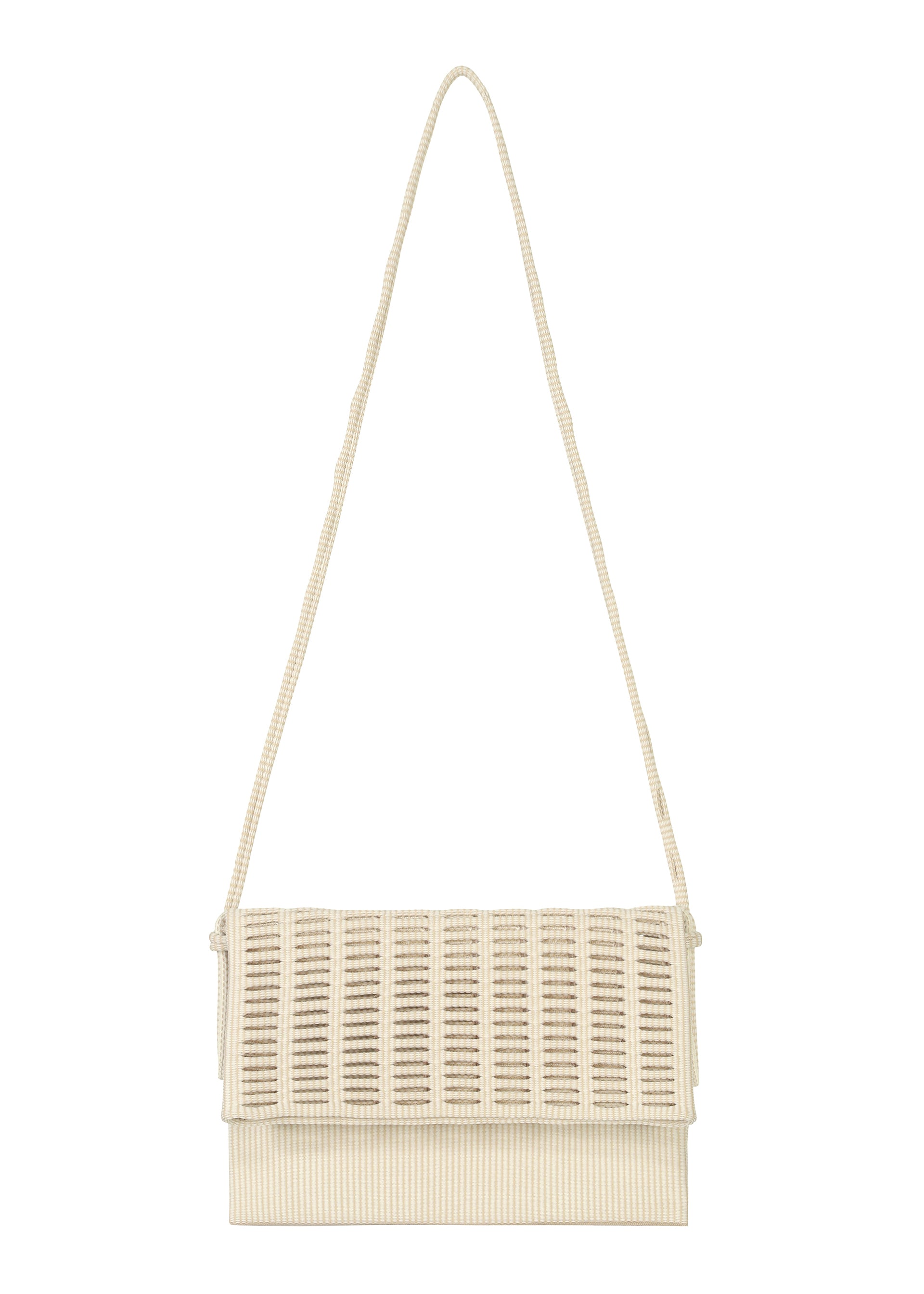 MOKKO WALE – isseymiyake.com