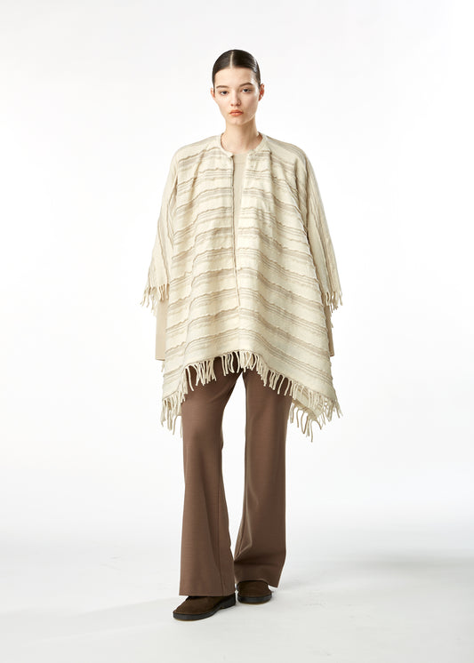 SUPER 140 WOOL FRINGE、ウィメンズ_トップス_トップ、着用画像1