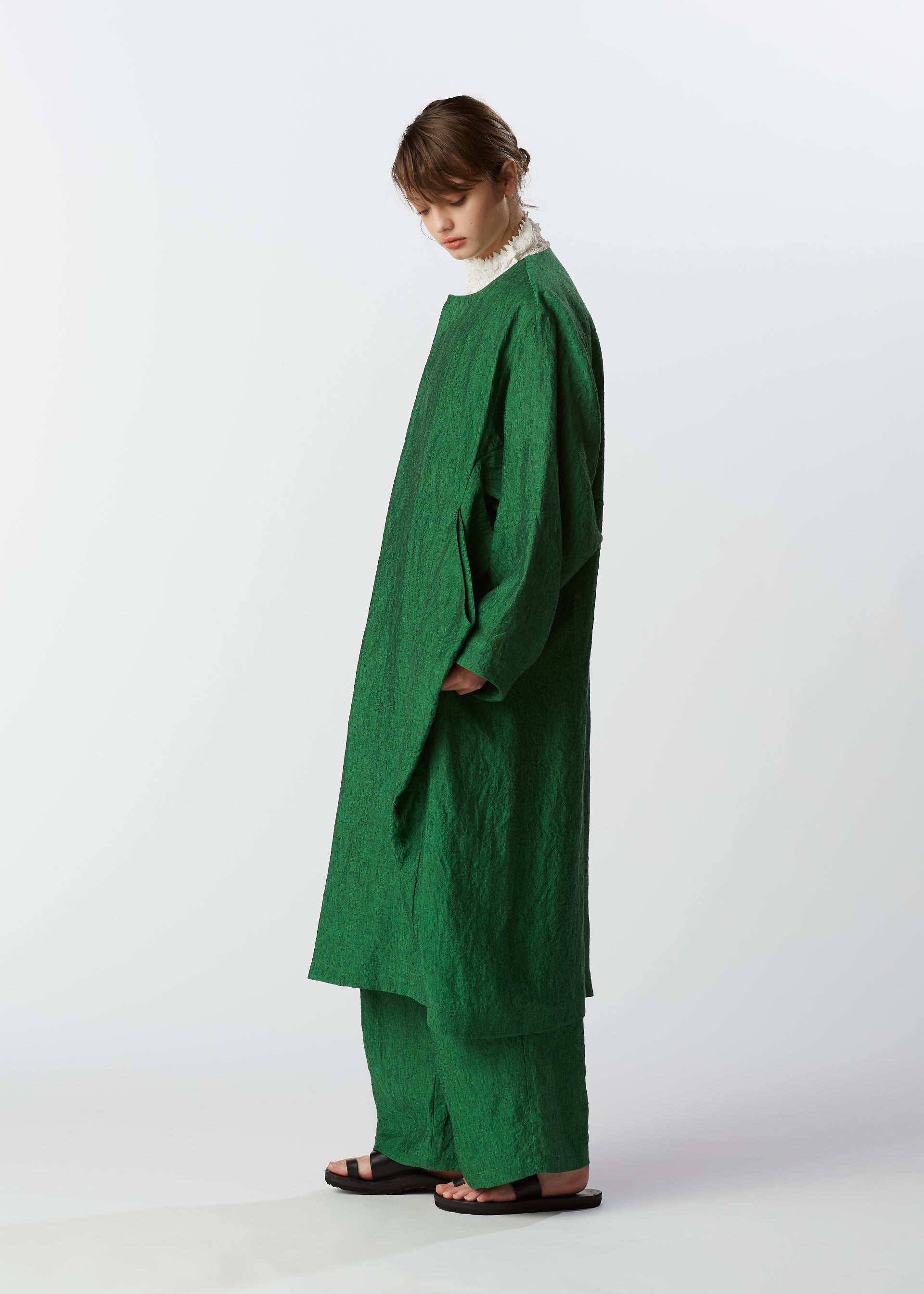 GLOSSY LINEN、ウィメンズ_ジャケット&コート_コート、着用画像2