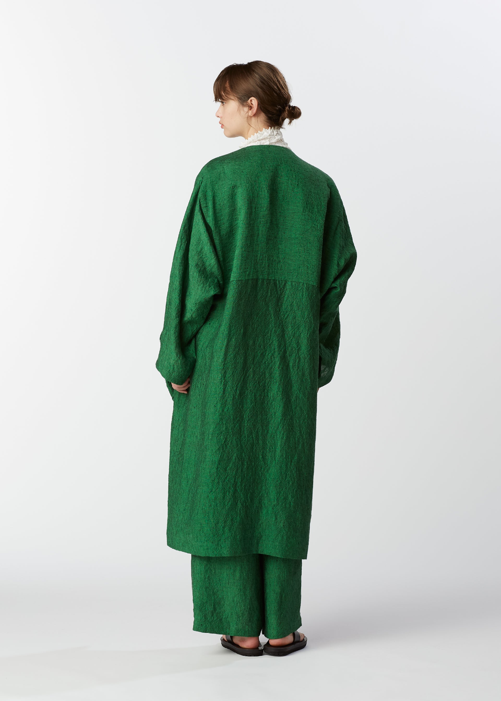 GLOSSY LINEN、ウィメンズ_ジャケット&コート_コート、着用画像3